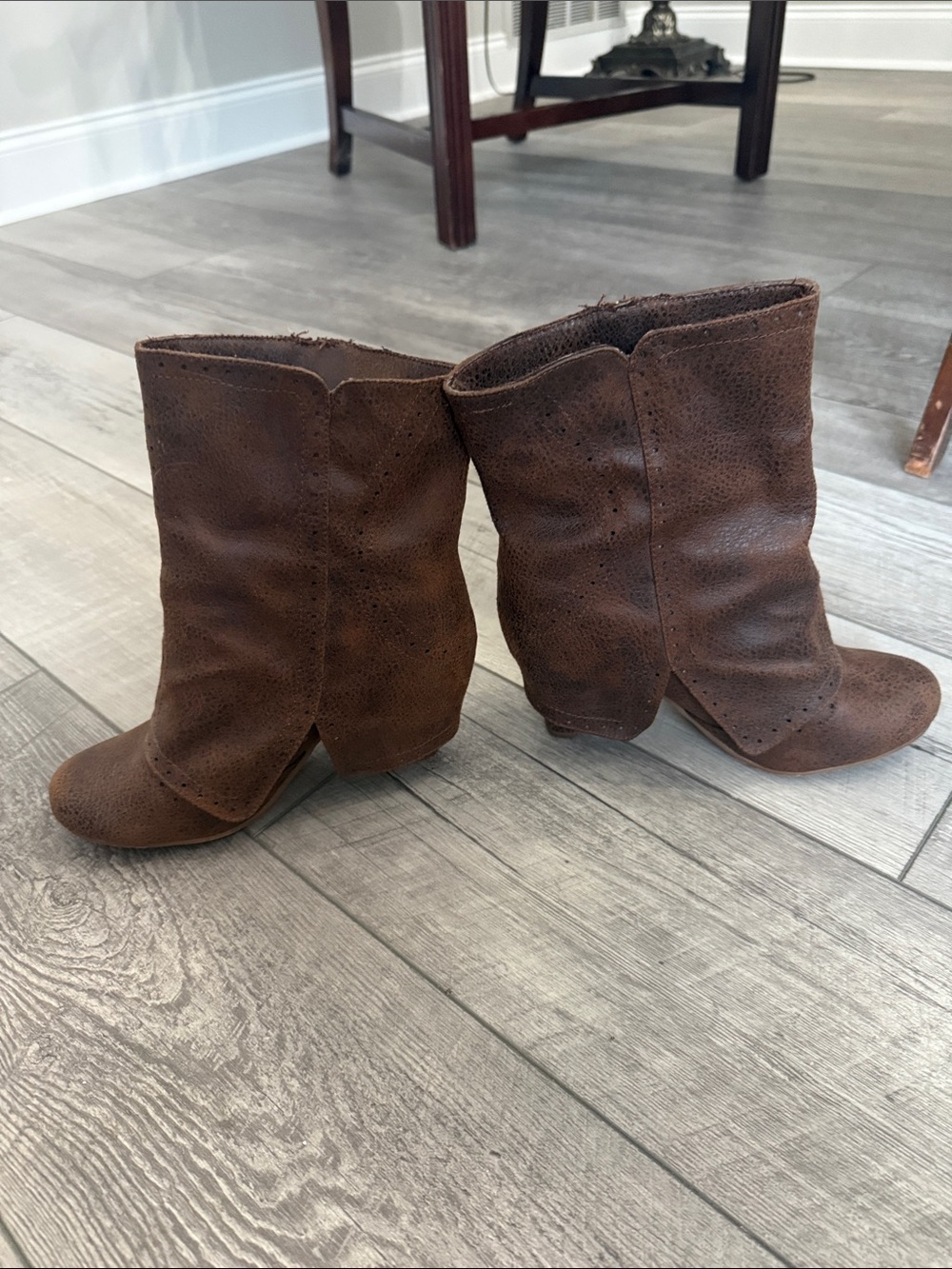 Not Rated Sz 7.5 Ankle Booties - Picture 2 of 6